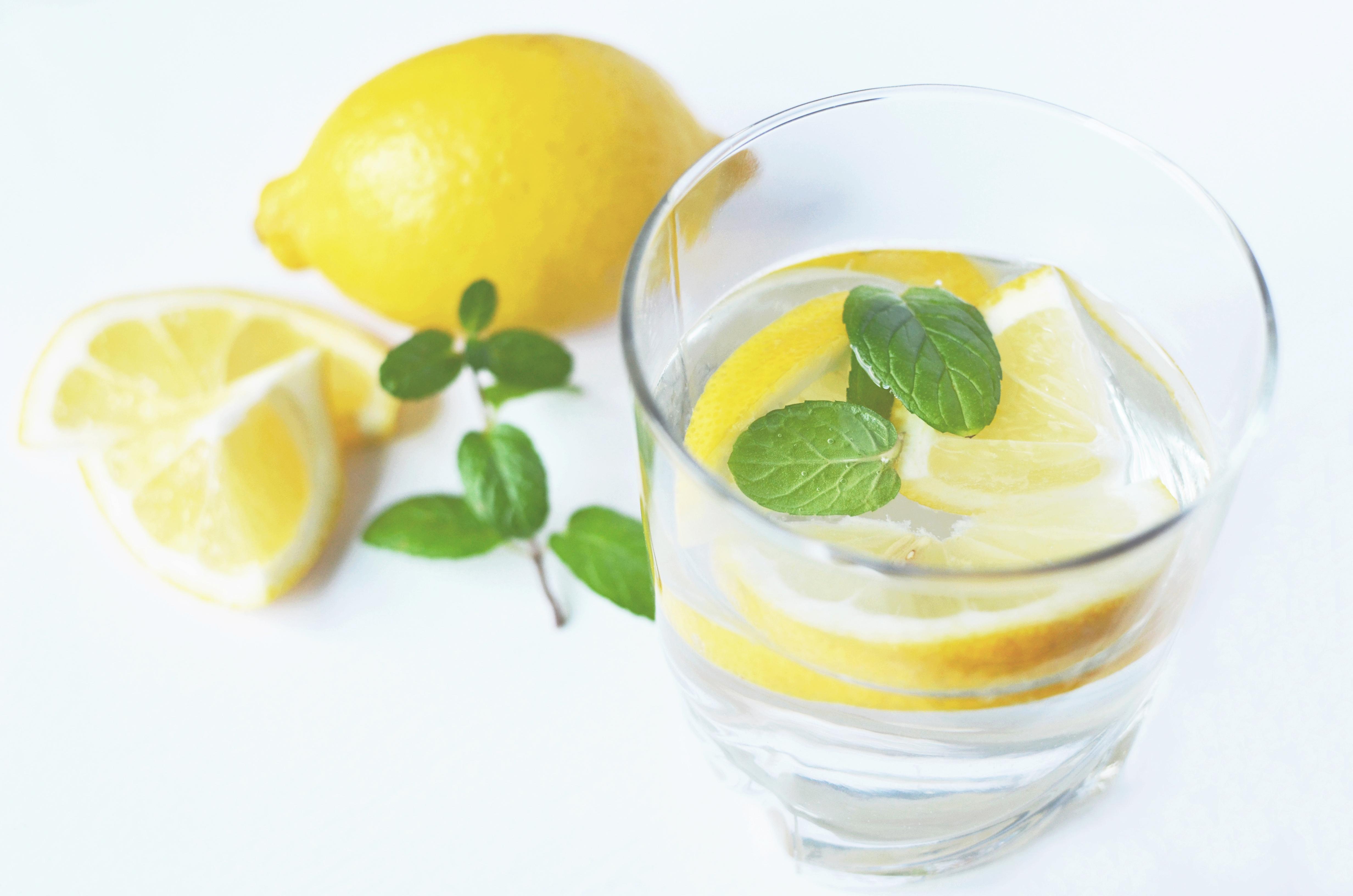  Does Lemon Water Thin Your Blood 