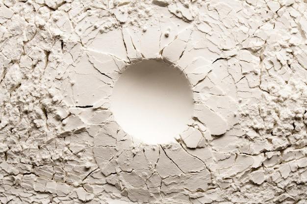 Does Plaster Of Paris Break Easily 