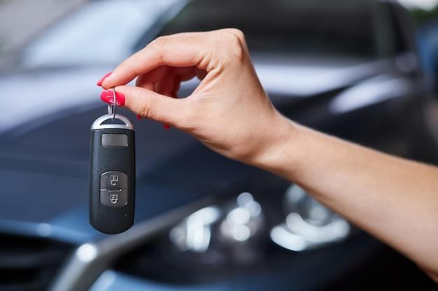 How Far Can A Keyless Car Drive Without The Key 