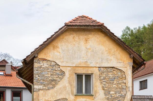 How Long Does It Take To Stucco A House 