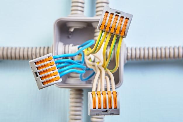 How Many Splices Per Junction Box 