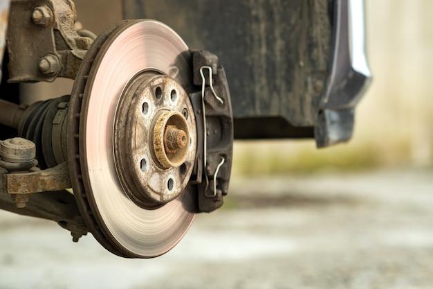 How To Break In Ceramic Brake Pads And Rotors 