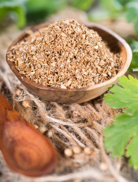  How To Crush Coriander Seeds 