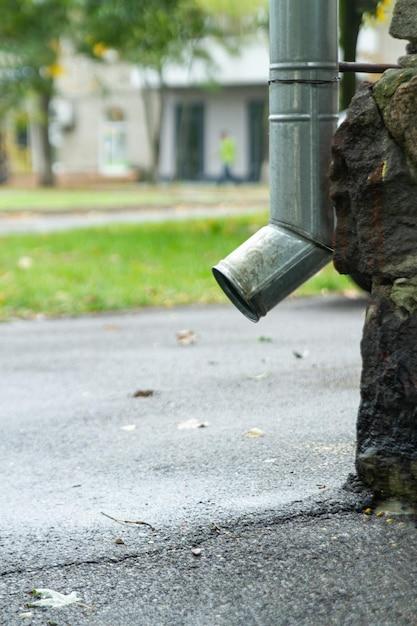  How To Cut Downspouts 