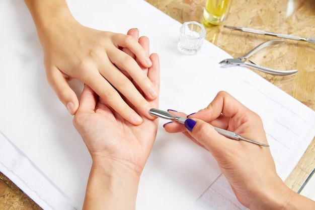  How To Diy Cuticle Pusher 