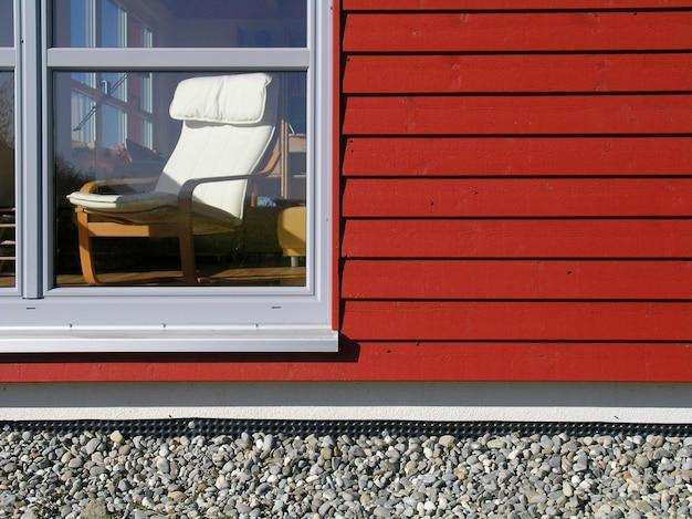  How Do I Find Studs Behind Vinyl Siding 