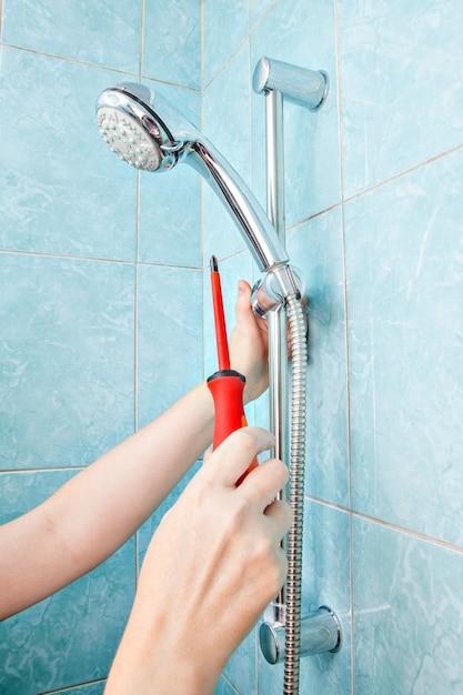  How To Fix A Broken Shower Head Holder 