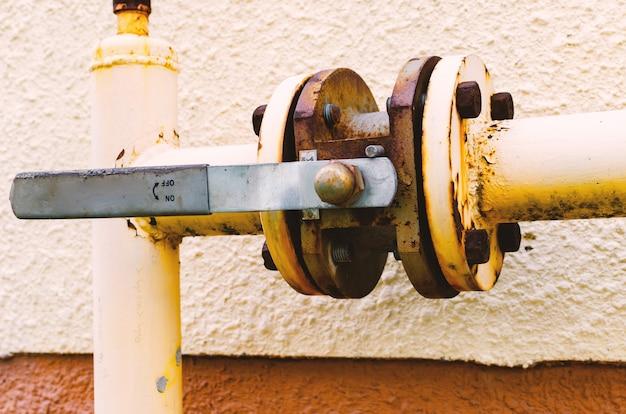  How To Free A Stuck Gas Valve 