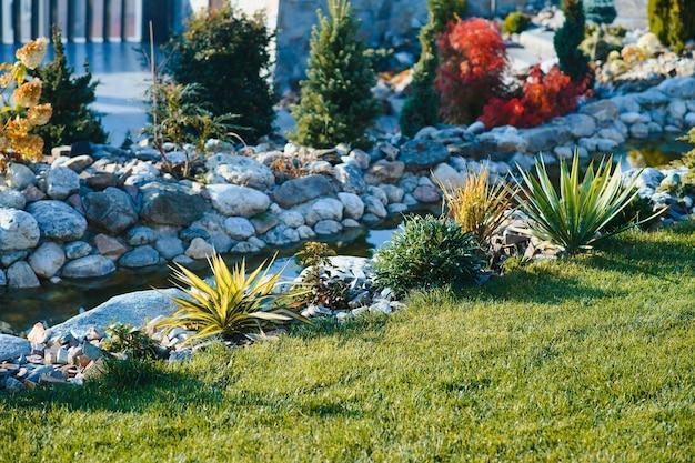 How To Glue Rocks Together For Landscaping 