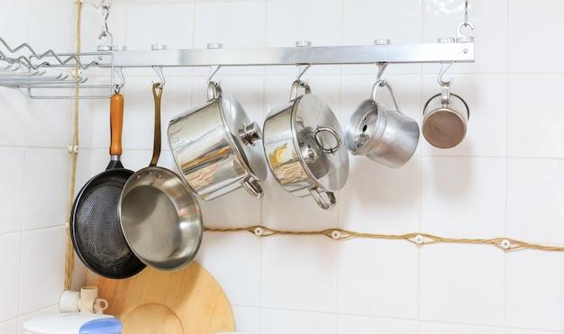 How To Hang A Pot Rack Without Studs 