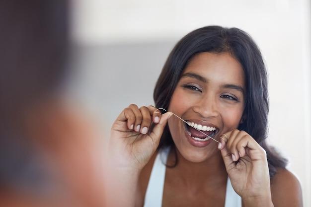  How To Sharpen Your Teeth At Home 