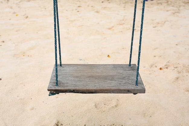  How Wide Is A Swing Seat 