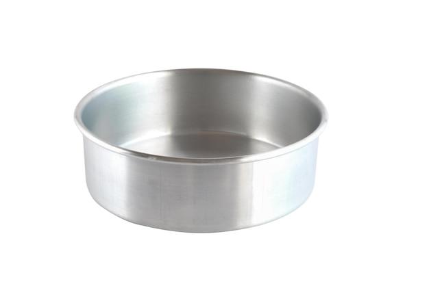  Is Aluminum Or Stainless Steel Better For Baking 