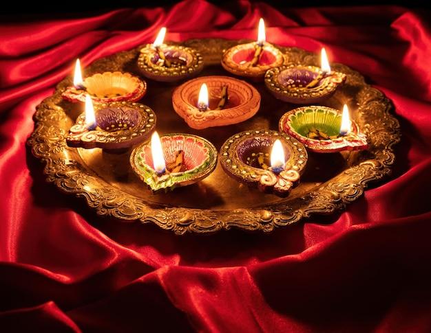  What Pooja Oil Should Be Used For Lighting Diya Isha 