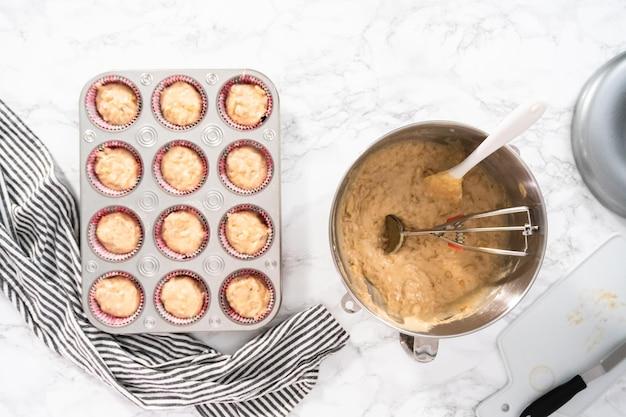  What Is The Best Pan To Bake Banana Bread In 