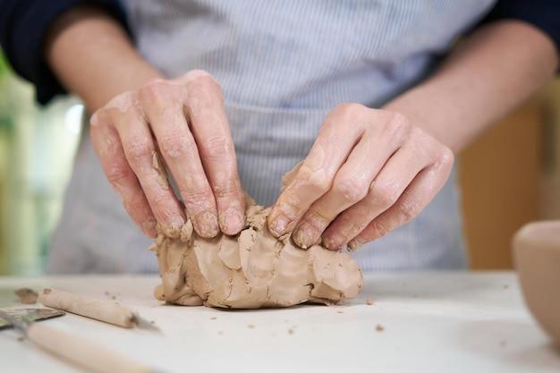  What Is The Difference Between Wedging And Kneading Clay 