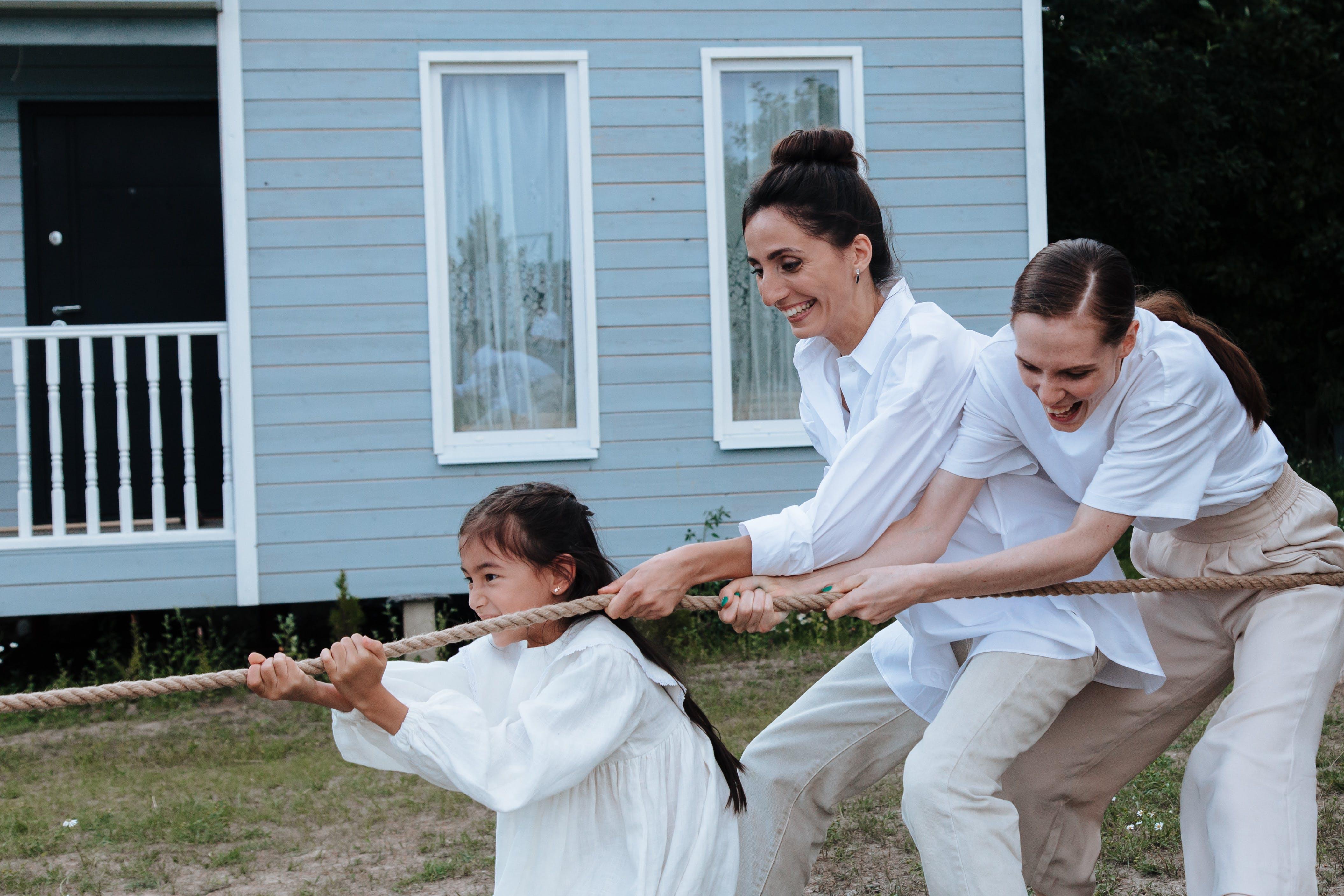 Do Amish marry more than one wife? 