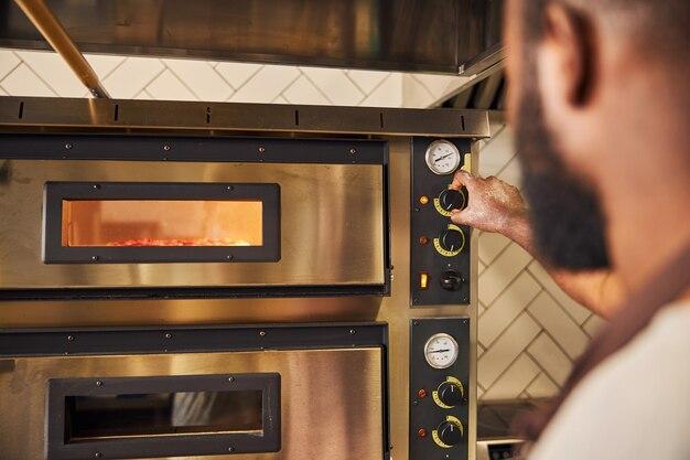  What Temperature Do You Reheat Pizza In A Convection Oven 